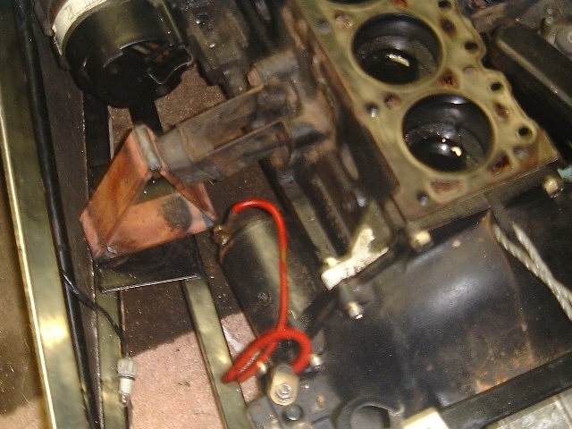 Rescued attachment Engine mount 3.JPG